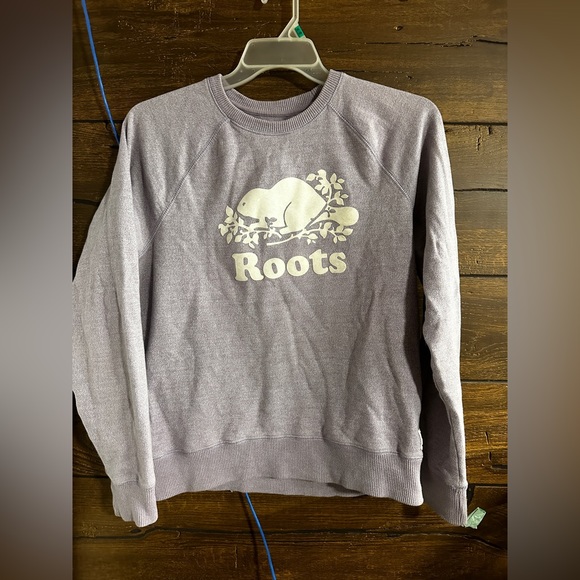 Roots Crewneck - Picture 1 of 3